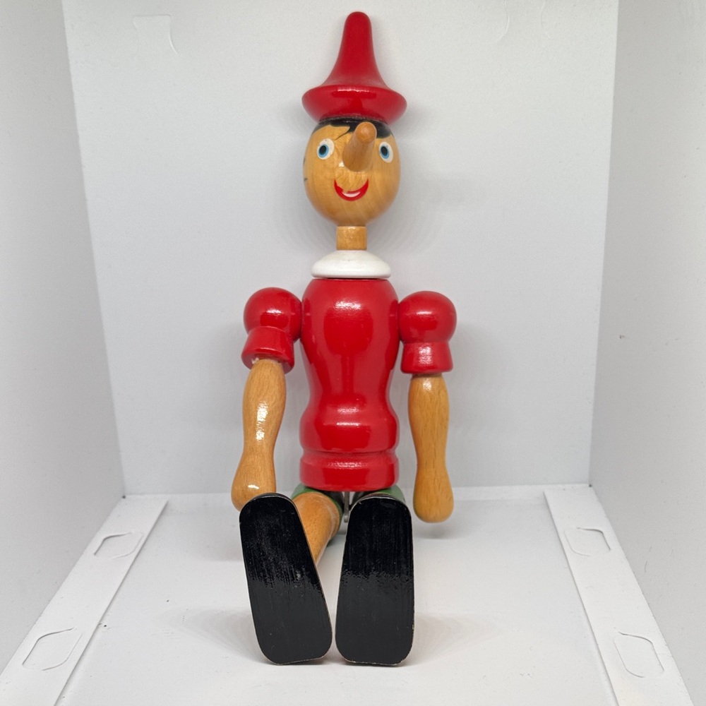 Vintage Classic Wooden Pinocchio Toy - Red and Black